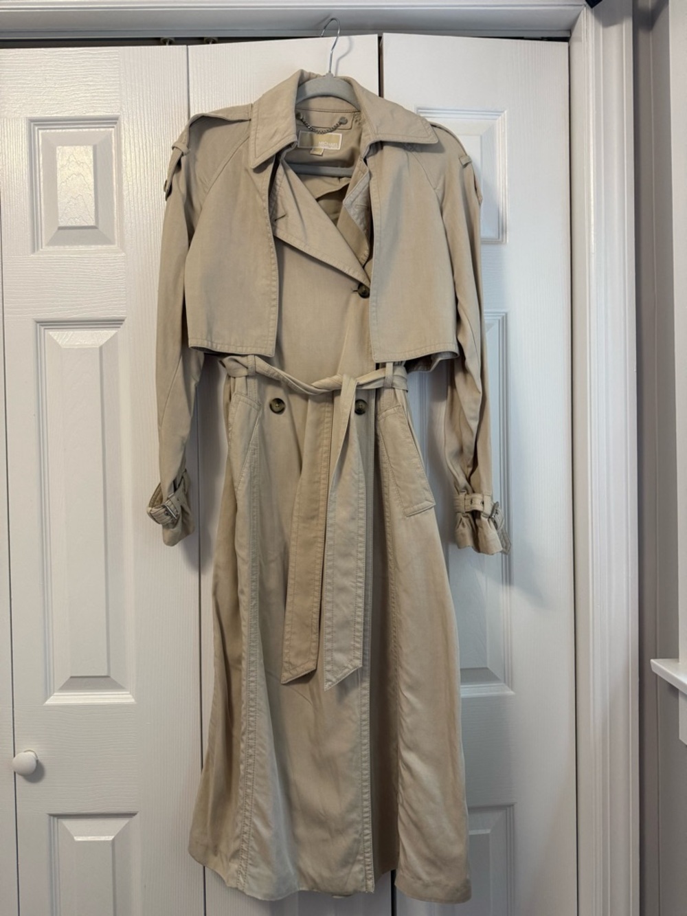 *NEW* Michael Kors  Beige Trench Coat with Belt